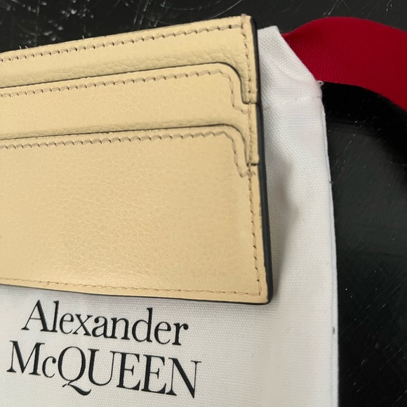 NWOT Alexander McQueen Card Holder - Picture 5 of 13
